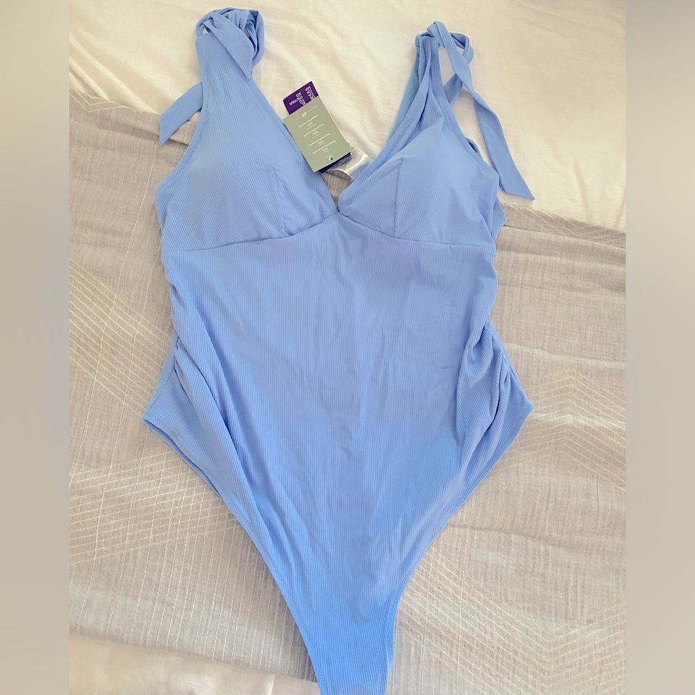 NWT H&M maternity swimsuit